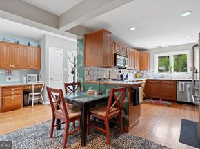 647 Fernfield Circle, Wayne PA 19087