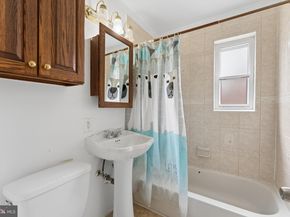 7209 Valleycrest Boulevard, Annandale VA 22003