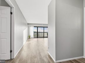 307 Yoakum Parkway 706, Alexandria VA 22304