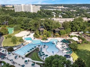 307 Yoakum Parkway 706, Alexandria VA 22304