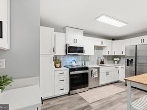 307 Yoakum Parkway 706, Alexandria VA 22304