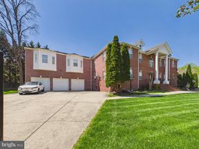 7801 Ridgewood Drive, Annandale VA 22003