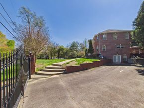 7801 Ridgewood Drive, Annandale VA 22003