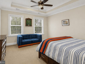 1420 Kurtz Road, Mclean VA 22101