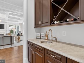 1420 Kurtz Road, Mclean VA 22101