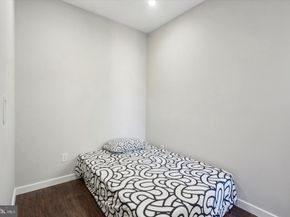 2709 W Glenwood Avenue, Philadelphia PA 19121