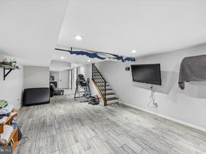 2709 W Glenwood Avenue, Philadelphia PA 19121