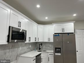 660 N 36TH Street, Philadelphia PA 19104