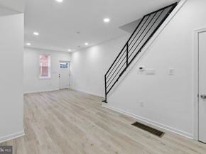 21 E Silver Street, Philadelphia PA 19134