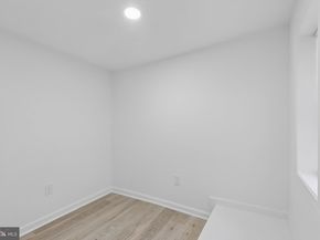 21 E Silver Street, Philadelphia PA 19134