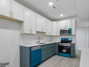 21 E Silver Street, Philadelphia PA 19134