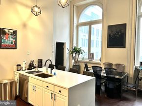 1001 Chestnut Street 305E, Philadelphia PA 19107