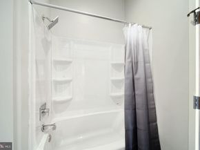 1001 Chestnut Street 305E, Philadelphia PA 19107