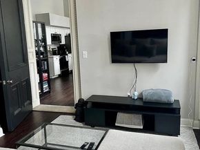 1001 Chestnut Street 305E, Philadelphia PA 19107