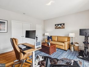 2217 Delancey Place 6, Philadelphia PA 19103