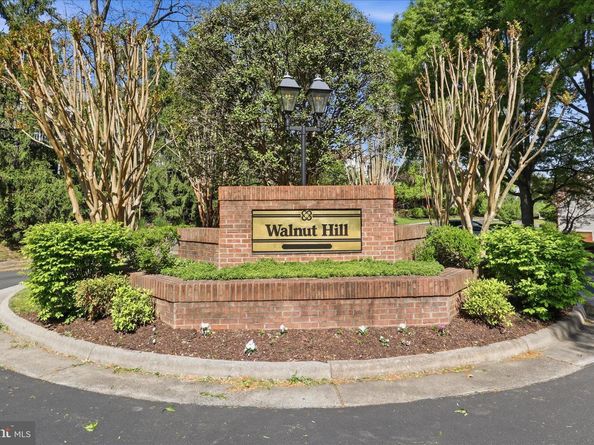 3424 Silver Maple Place, Falls Church VA 22042