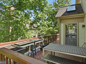 3424 Silver Maple Place, Falls Church VA 22042