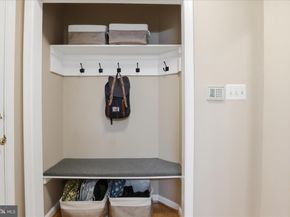 3424 Silver Maple Place, Falls Church VA 22042