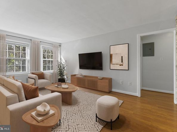 5003 10TH Street S 5, Arlington VA 22204