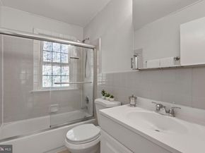 5003 10TH Street S 5, Arlington VA 22204