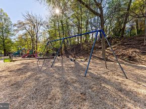 5003 10TH Street S 5, Arlington VA 22204