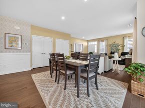 83 Cedar Circle, Levittown PA 19055