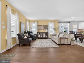 83 Cedar Circle, Levittown PA 19055