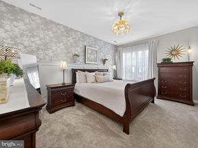 83 Cedar Circle, Levittown PA 19055