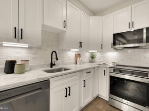 2716 Sherman Avenue NW PH5, Washington DC 20001