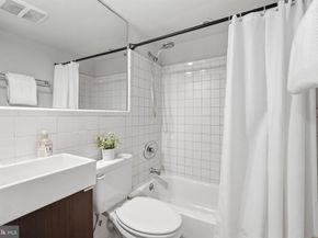 3310 S 28TH Street S 102, Alexandria VA 22302