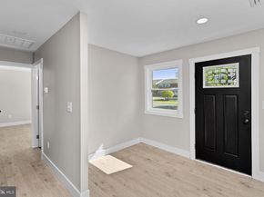 30 Orangewood Drive, Levittown PA 19057