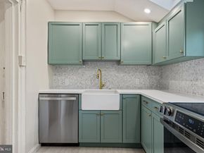 25 W Durham Street, Philadelphia PA 19119