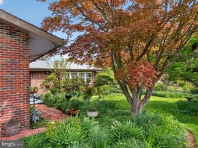 1 Upton Lane, Yardley PA 19067