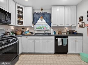 1 Upton Lane, Yardley PA 19067
