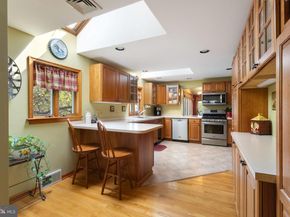 795 N Hills Avenue, Glenside PA 19038