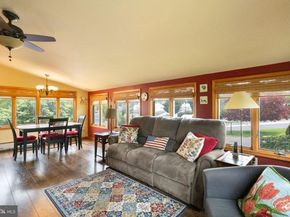 795 N Hills Avenue, Glenside PA 19038