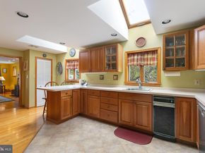 795 N Hills Avenue, Glenside PA 19038