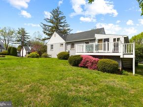 795 N Hills Avenue, Glenside PA 19038