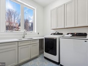 739 S Roberts Road, Bryn Mawr PA 19010