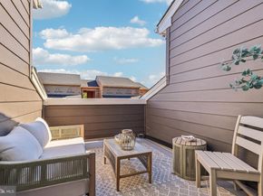 956 Riverplace Drive 56O, Conshohocken PA 19428