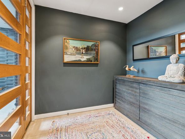 206 N 22nd Street E, Philadelphia PA 19103