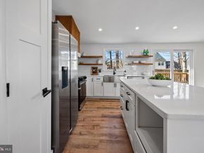 1359 Rock Chapel Road, Herndon VA 20170