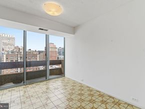 1326 Spruce Street 1903, Philadelphia PA 19107