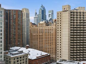 1326 Spruce Street 1903, Philadelphia PA 19107