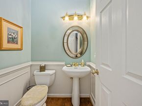 47787 Brawner Place, Sterling VA 20165