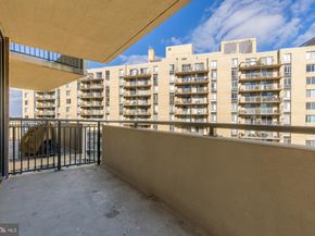 4620 N Park Avenue 1211E, Chevy Chase MD 20815