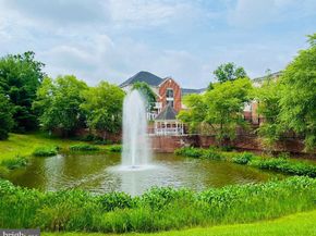 4860 Eisenhower Avenue 484, Alexandria VA 22304