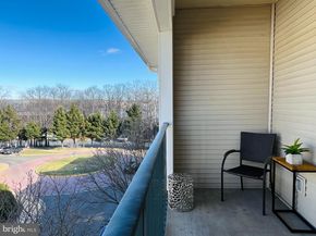 4860 Eisenhower Avenue 484, Alexandria VA 22304