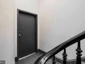 1805 Chestnut Street, Philadelphia PA 19103