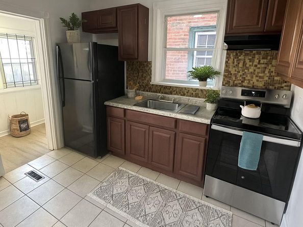 229 W Sheldon Street, Philadelphia PA 19120